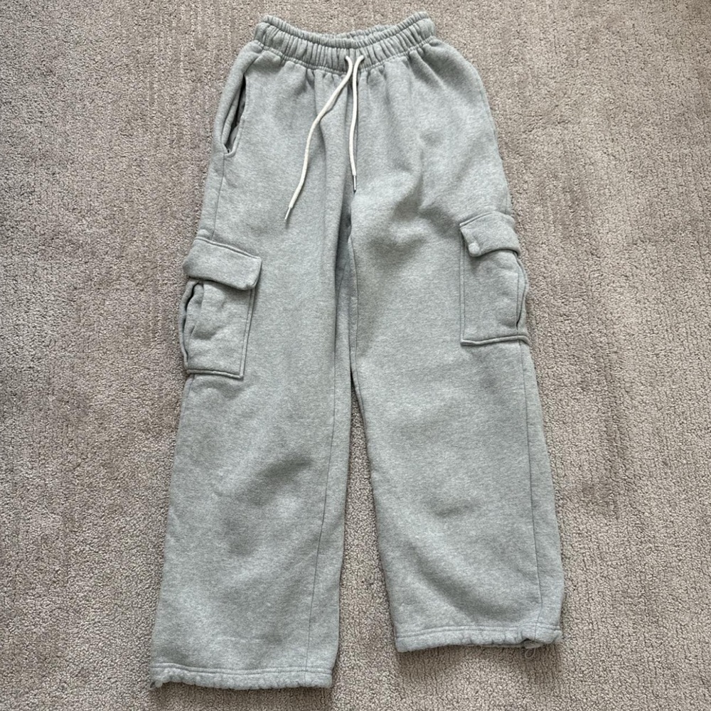 Womens Gray Cargo Sweatpants